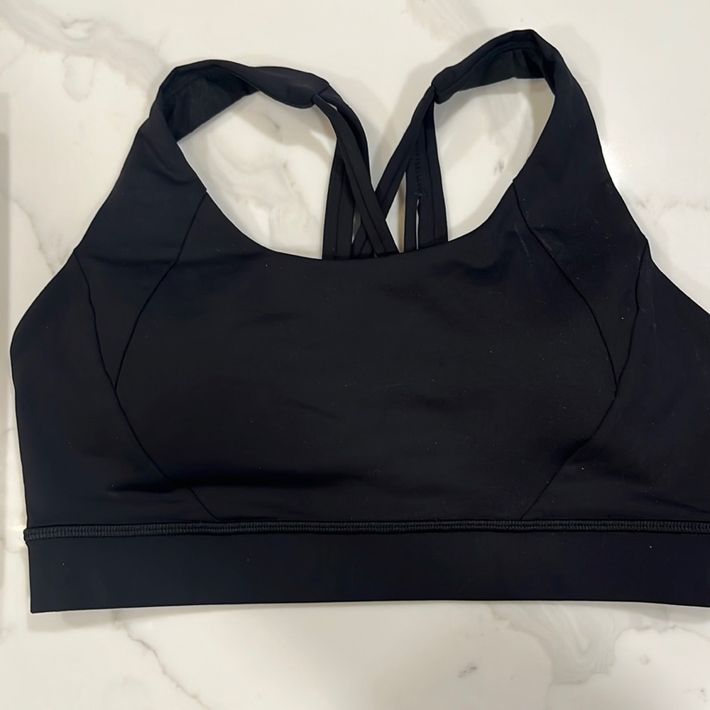 Lululemon size 8  free to be elevated bra size 8